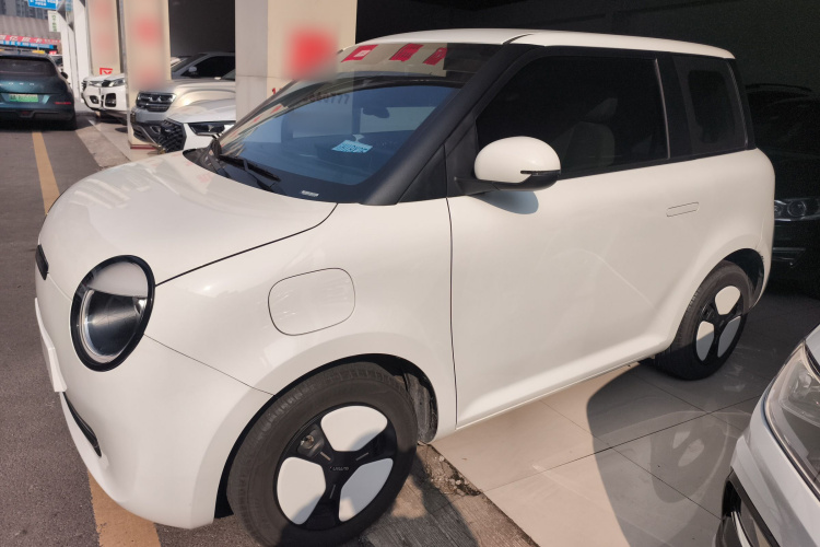 长安启源 长安Lumin 2023款 301km 蜜沁款车身外观4