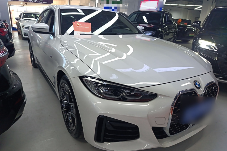 宝马4系 2022款 425i Gran Coupe M运动套装车身外观6002