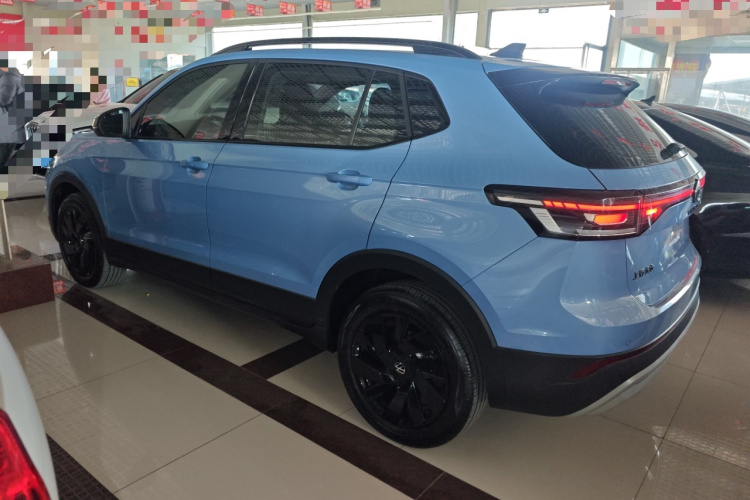 大众 途岳 2025款 新锐 300TSI 锐享版车身外观4