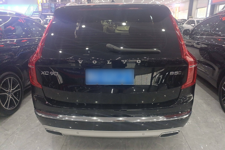 沃尔沃XC90 2021款 B5 智行豪华版 5座车身外观6004