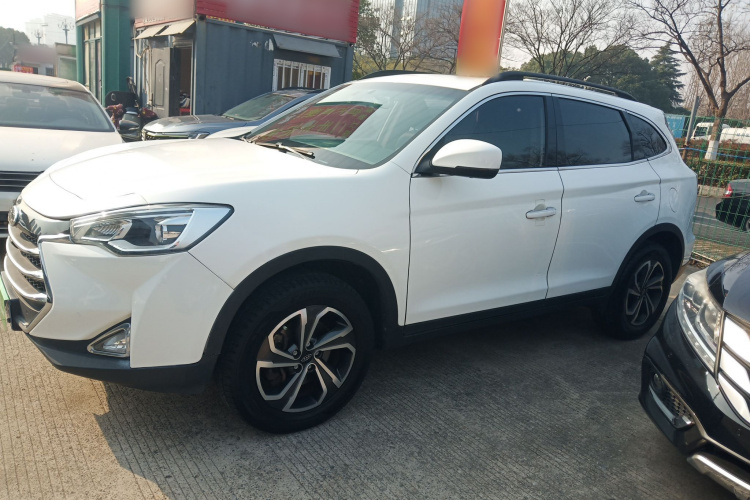 江汽集团 瑞风S7 2017款 1.5T 自动豪华型车身外观4