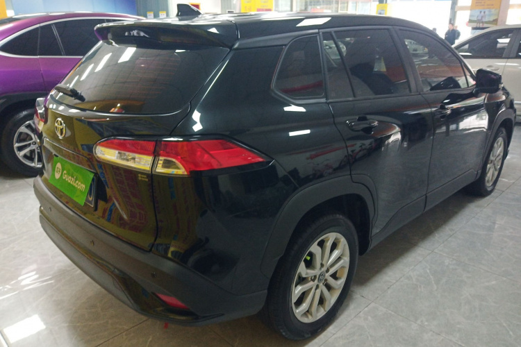 丰田 锋兰达 2023款 2.0L CVT领先版车身外观7