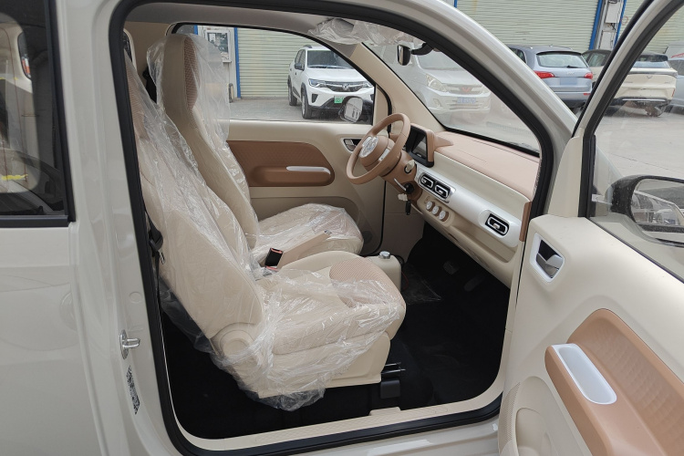 五菱汽车 宏光MINIEV 2024款 第三代 215km 青春版局部细节41