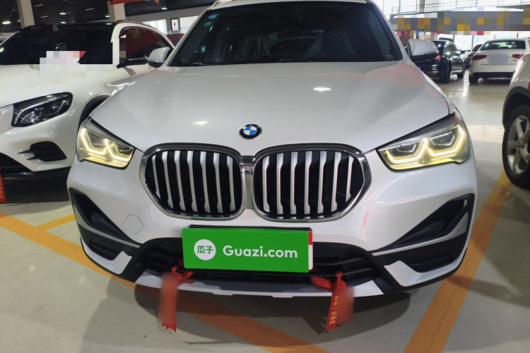 宝马X1 2020款 sDrive20Li 尊享型车身外观2