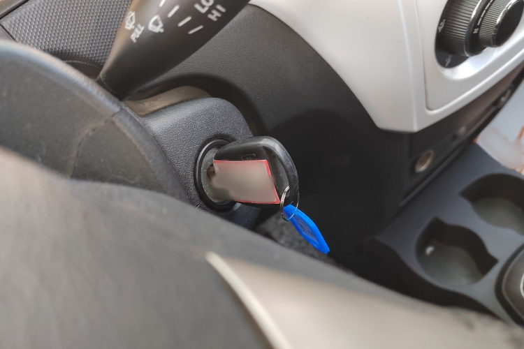 长城M4 2012款 1.5L 手动舒适型中控内饰7001