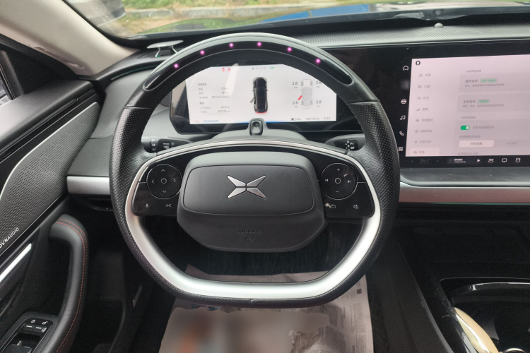 小鹏P7 2022款 670E+局部细节13