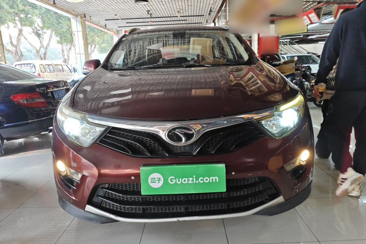 东南DX7 2017款 1.5T 自动豪华型车身外观2