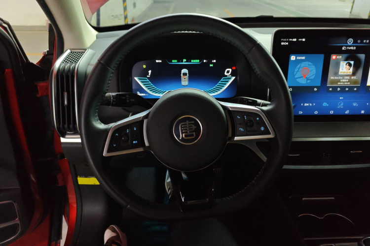 比亚迪 唐新能源 2019款 EV600D 四驱智联创领型中控内饰13