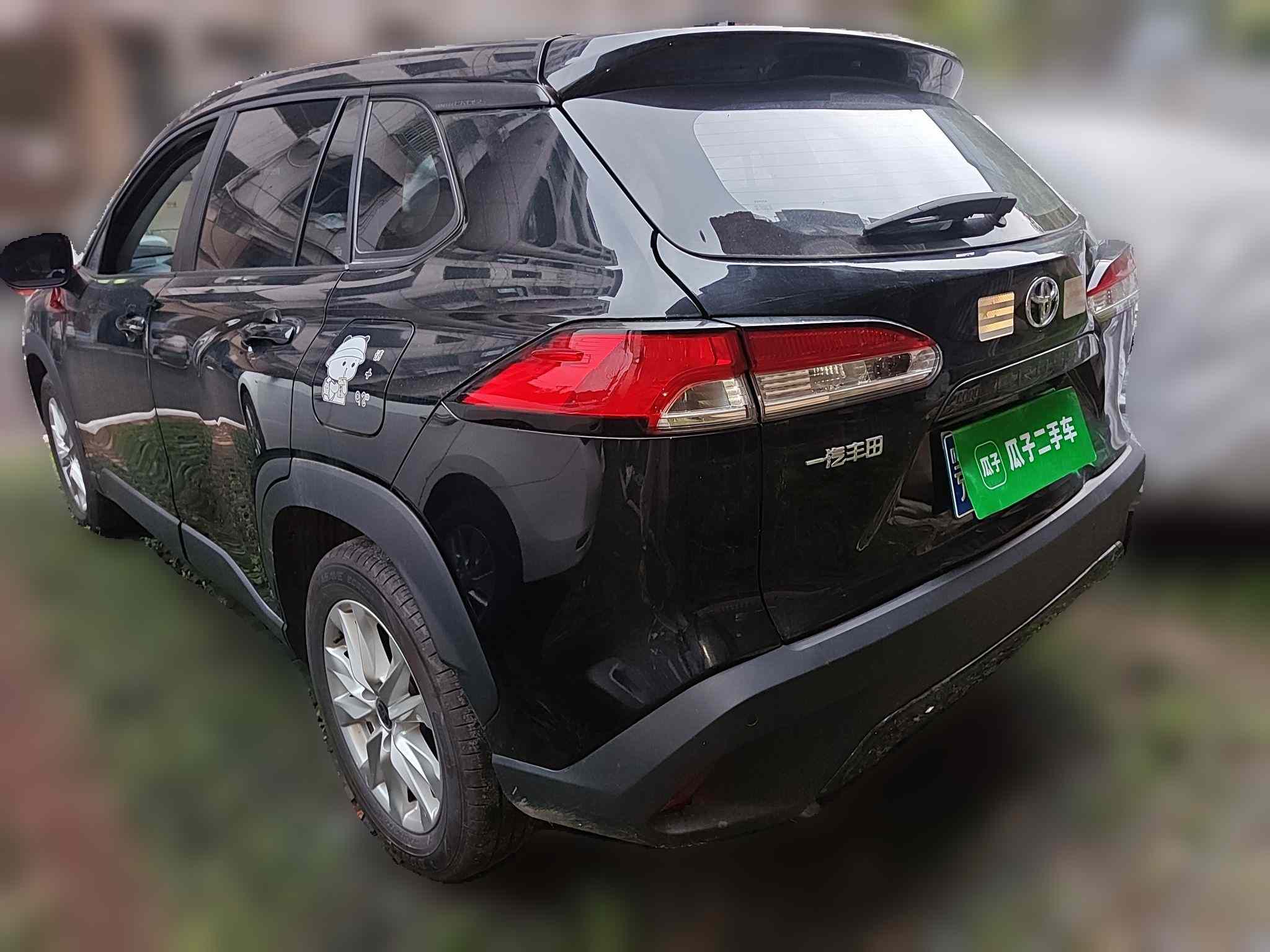 丰田 卡罗拉锐放 2024款 2.0L 先锋版(3)
