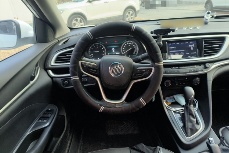 别克 英朗 2021款 改款 典范 1.5L 自动精英型中控内饰13