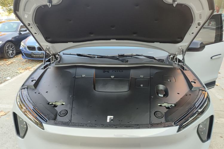 蔚来ES6 2024款 75kWh机舱底盘24