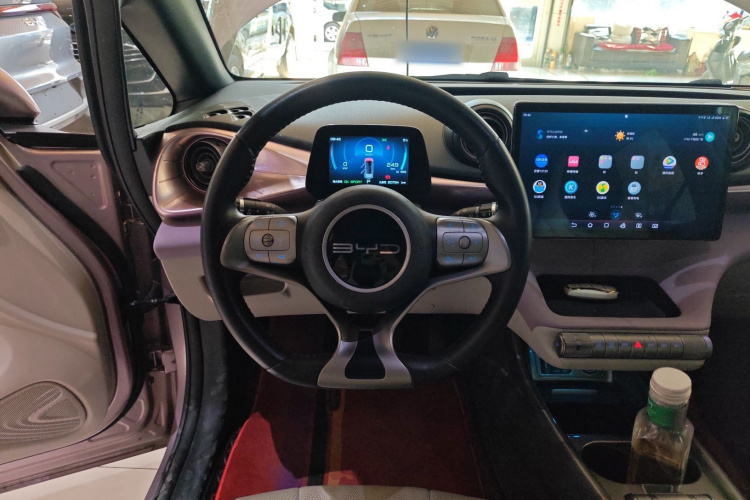 比亚迪 海豚 2023款 420km 时尚版局部细节13