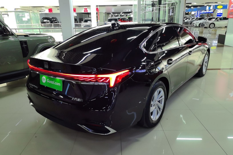 别克 君越 2023款 改款 25T 越行版车身外观7