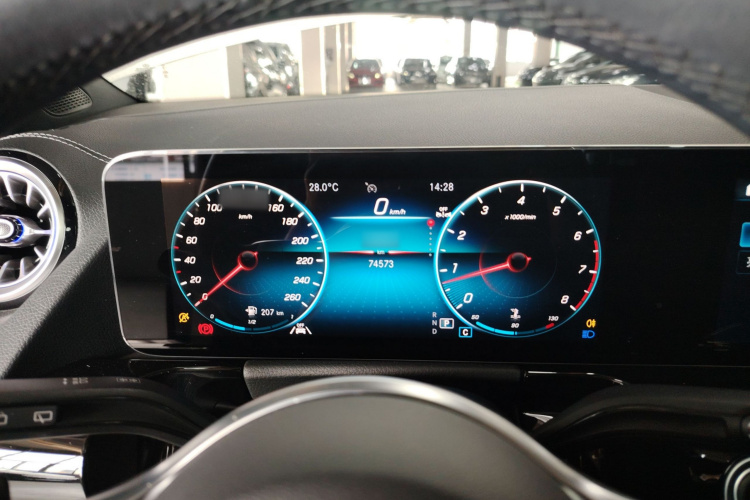 奔驰GLA 2023款 GLA 220局部细节14