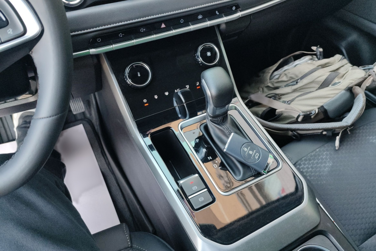 奇瑞 瑞虎5x 2024款 1.5L CVT新锐版局部细节18