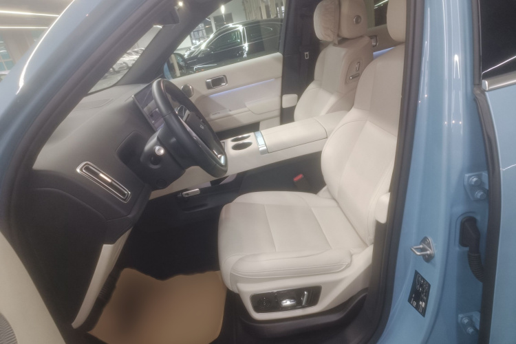 理想汽车 理想L7 2024款 Ultra局部细节19