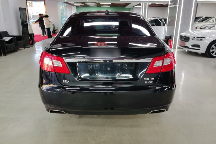 红旗H7 2015款 2.0T 豪华型车身外观6004