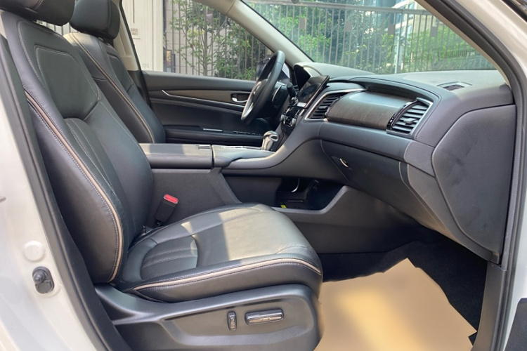 本田 冠道 2020款 240TURBO 两驱智享版局部细节41