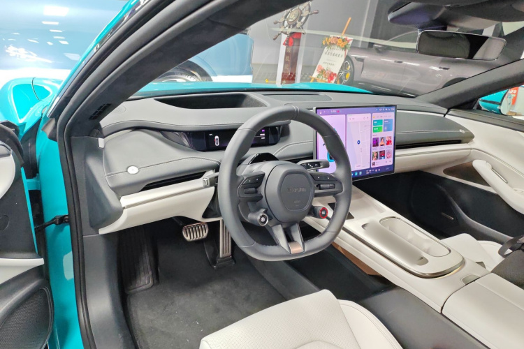 小米汽车 小米SU7 2024款 四驱超长续航高阶智驾Max版中控内饰7002