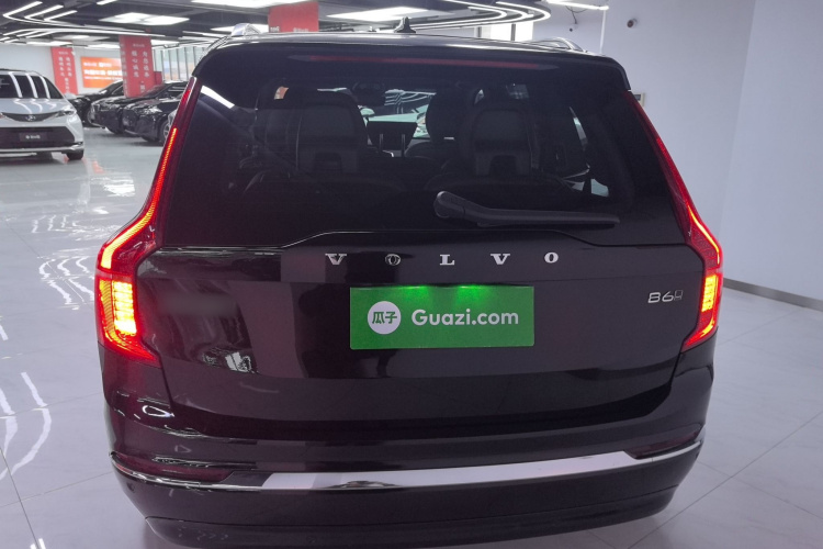 沃尔沃XC90 2023款 B6 智雅豪华版 7座车身外观6005