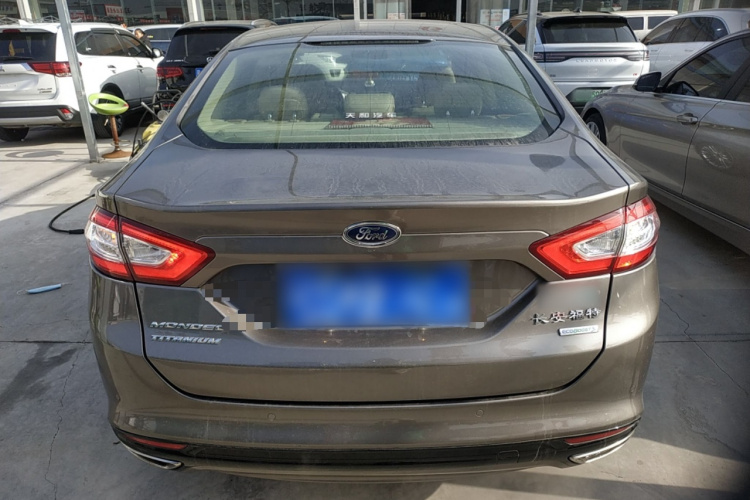 福特 蒙迪欧 2013款 2.0L GTDi240旗舰型车身外观6004