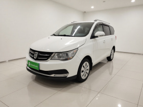 宝骏730 2019款 1.5L 手动超值型 7座 国VI