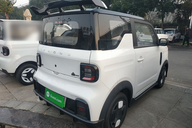 吉利银河 2025款 210km 熊猫卡丁车身外观6005