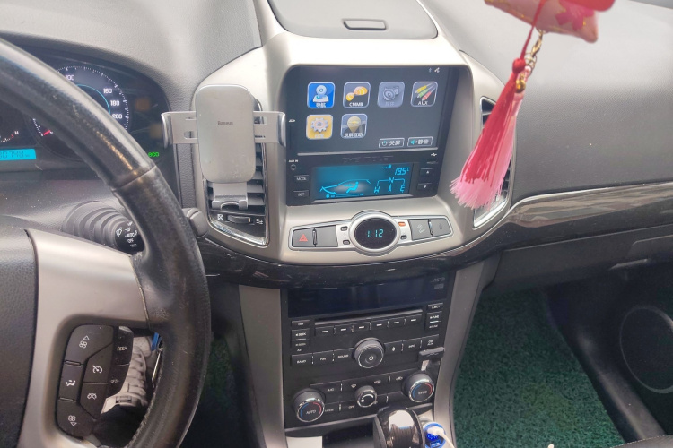 雪佛兰 科帕奇 2014款 2.4L 四驱旗舰版 7座局部细节16