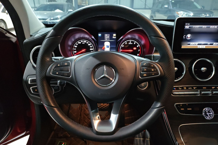 奔驰C级 2017款 改款 C 200 L 运动版局部细节13