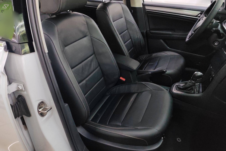 大众 宝来 2016款 1.6L 自动舒适型局部细节41