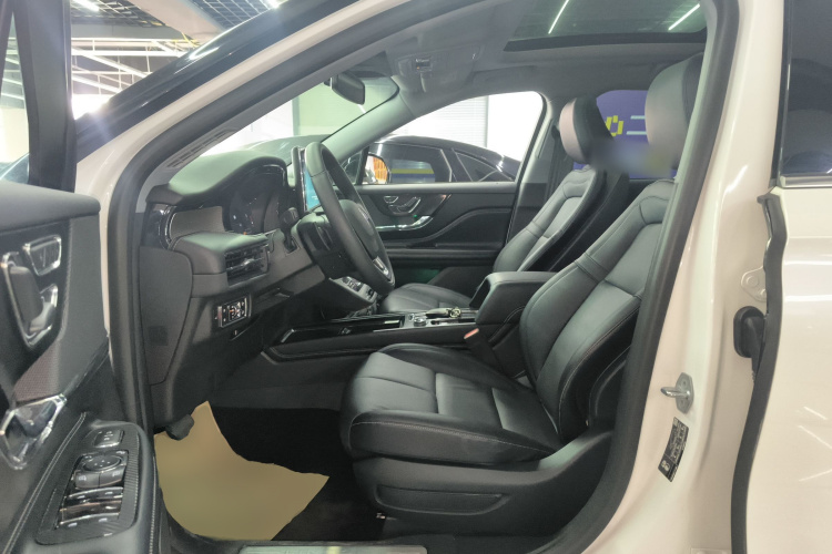 林肯 冒险家 2022款 2.0T 两驱尊雅版局部细节19