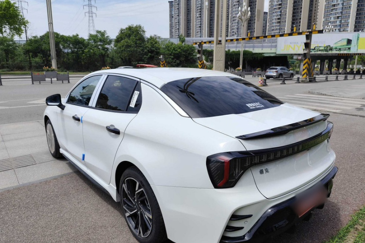 领克03 2026款 1.5TD DCT Halo车身外观6005