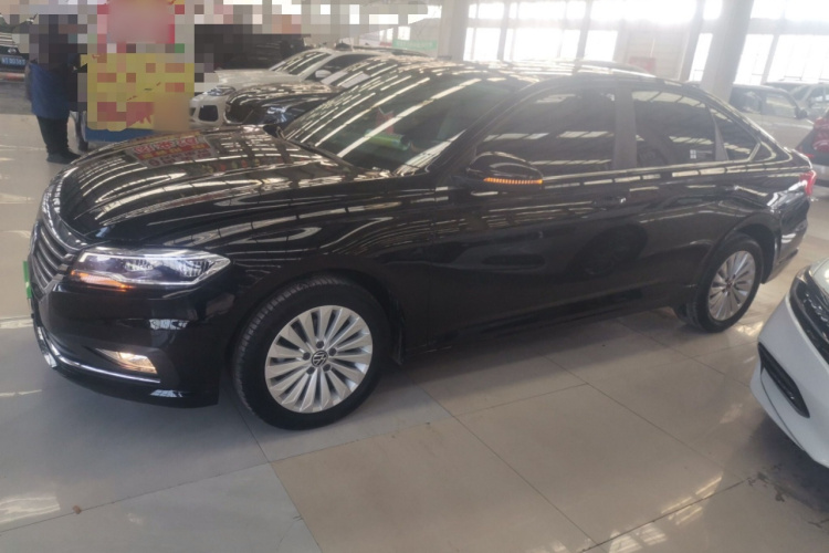 大众 朗逸 2021款 1.5L 手动舒适版车身外观4