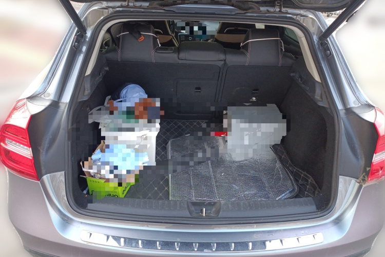 奔驰GLA 2016款 GLA 220 4MATIC 时尚型中控内饰23