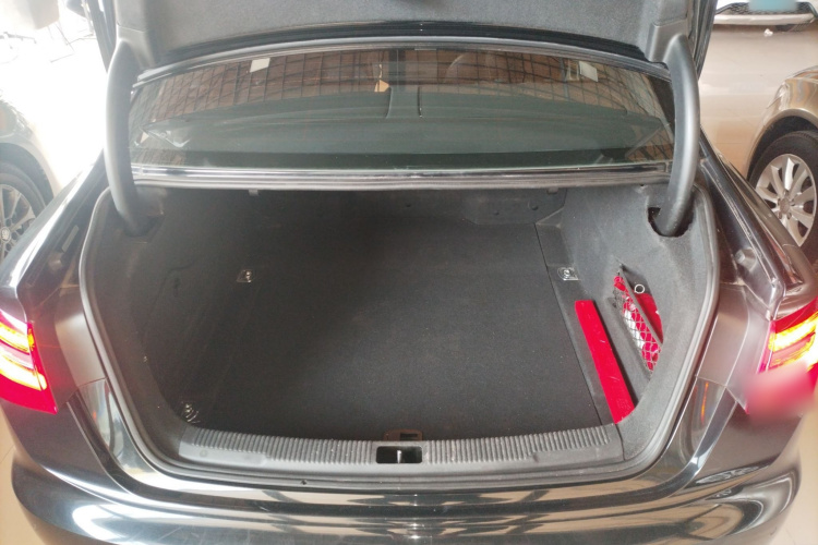 奥迪A6L 2014款 30 FSI 技术型机舱底盘23