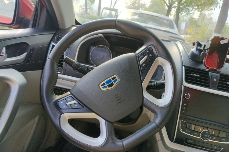 吉利汽车 帝豪 2016款 三厢 1.5L CVT豪华型局部细节13