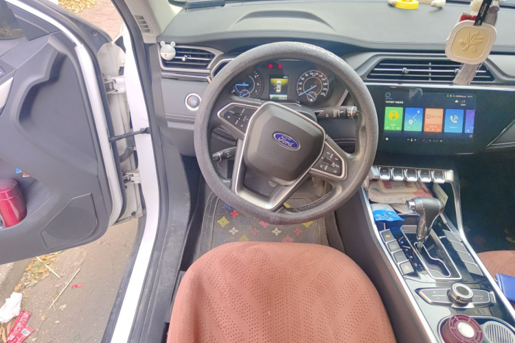 福特 2020款 领界S EcoBoost 145 CVT铂领型中控内饰13