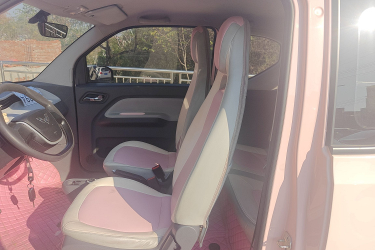 五菱汽车 宏光MINIEV 2022款 马卡龙时尚款 磷酸铁锂中控内饰7001