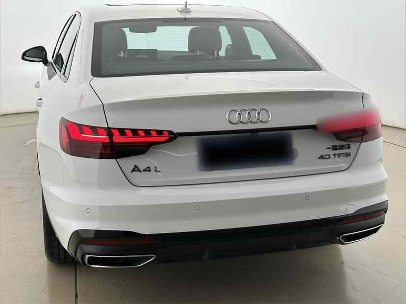 奥迪A4L 2024款 40 TFSI 豪华动感型(5)