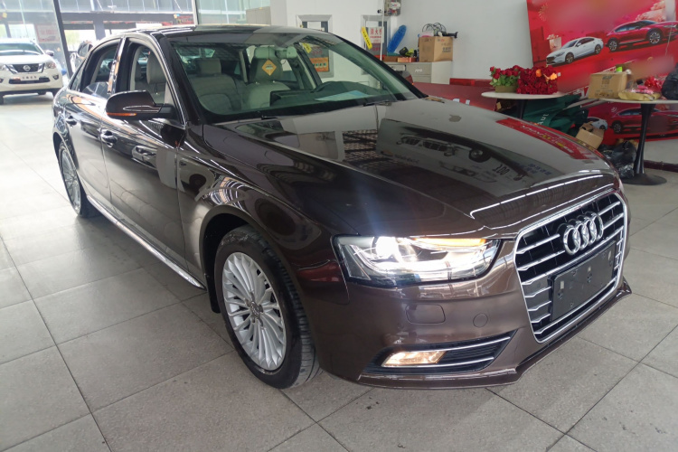 奥迪A4L 2016款 35 TFSI 典藏版 自动标准型车身外观6002