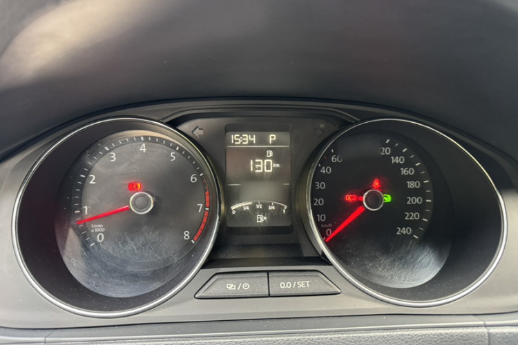 大众 朗逸 2017款 1.6L 自动舒适版中控内饰7006