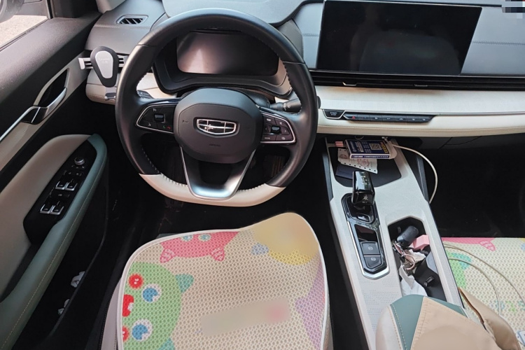 吉利汽车 帝豪L HiP 2022款 1.5TD-DHT Pro 100KM Super 迅局部细节13