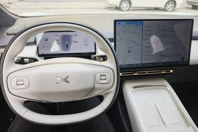 小鹏P7+ 2024款 长续航 Max中控内饰7007