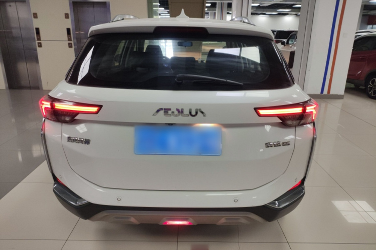 东风风神 奕炫GS 2020款 230T 自动越目版车身外观6