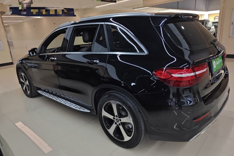 奔驰GLC 2019款 改款 GLC 260 L 4MATIC 豪华型车身外观4