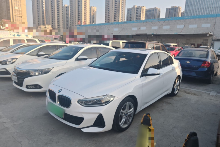 宝马1系 2019款 118i M运动套装车身外观6002