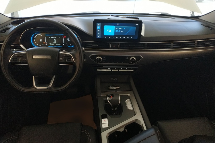 东南DX8S 2022款 1.5T DCT酋长版 7座中控内饰7002