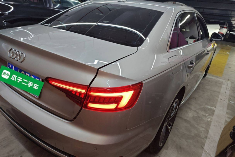 奥迪A4L 2017款 Plus 40 TFSI 运动型车身外观6005