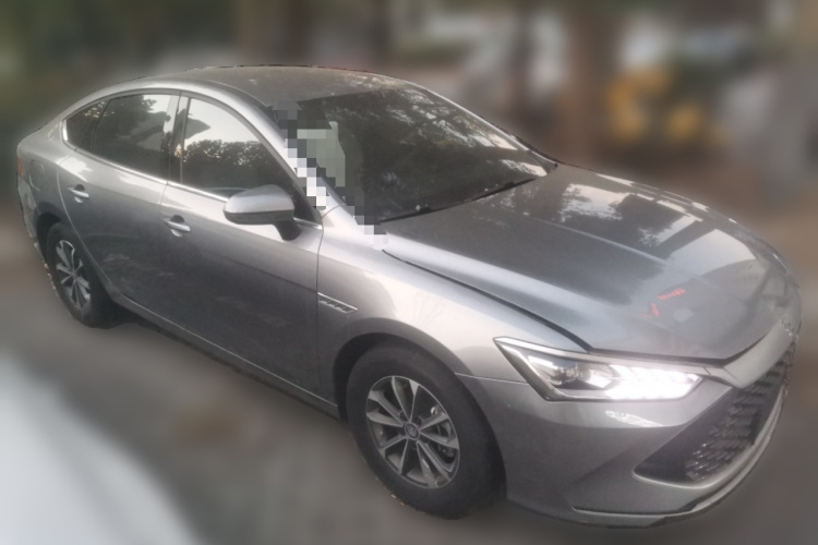 比亚迪 秦PLUS 2023款 冠军版 DM-i 55KM超越型车身外观6002