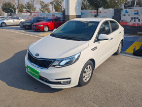 起亚K2 2015款 三厢 1.4L MT GLS